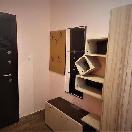 Стаи И Студия За Нощувки В Центъра Svishtov Eksteriør billede