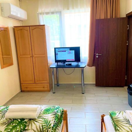 Стаи И Студия За Нощувки В Центъра Svishtov Eksteriør billede